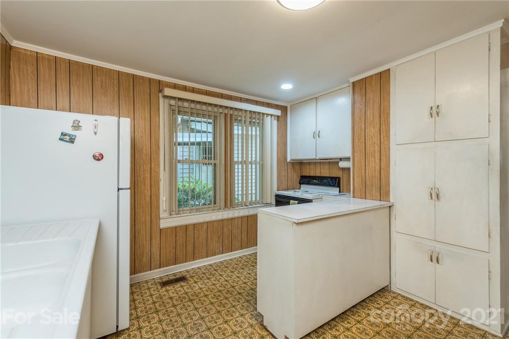 233 Gatchell Street Black Mountain NC 28711