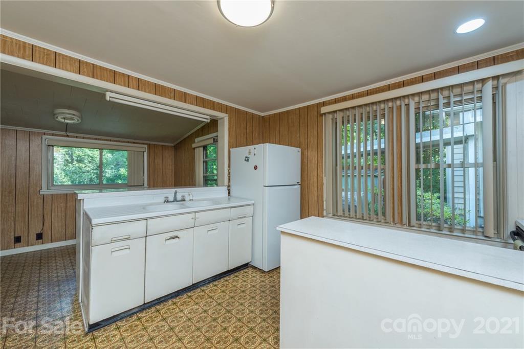 233 Gatchell Street Black Mountain NC 28711