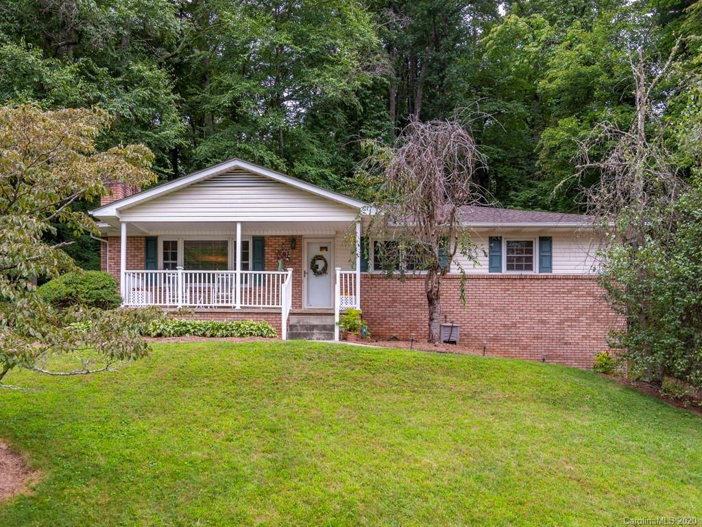 16 Mayfair Drive Candler NC 28715