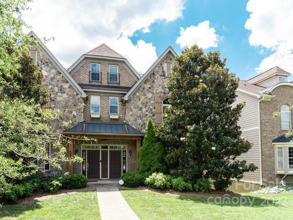 1516 Sharon Road W Charlotte NC 28210
