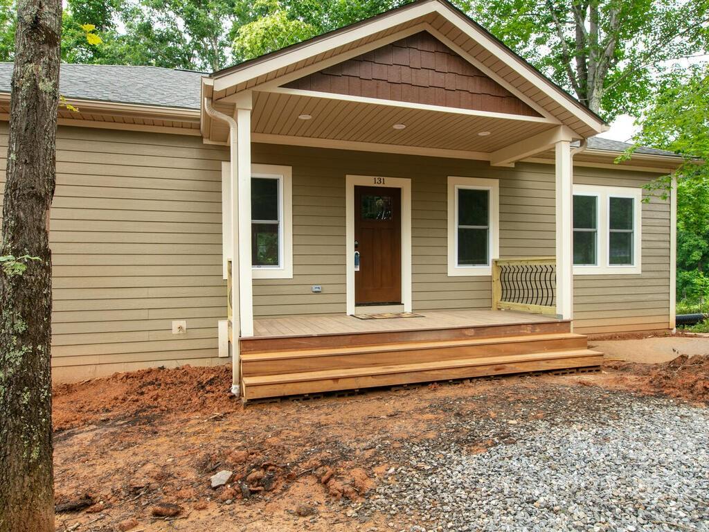 131 Ridge Road Candler NC 28715