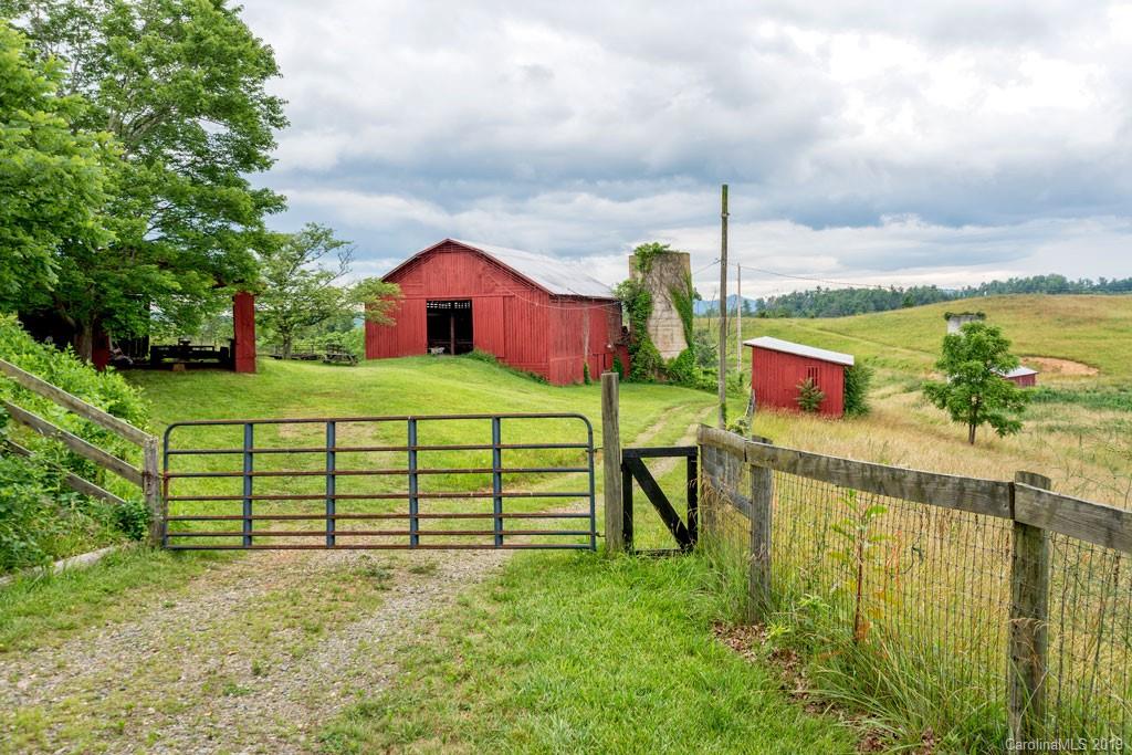 838 Ramsey Snelson Road Marshall NC 28753