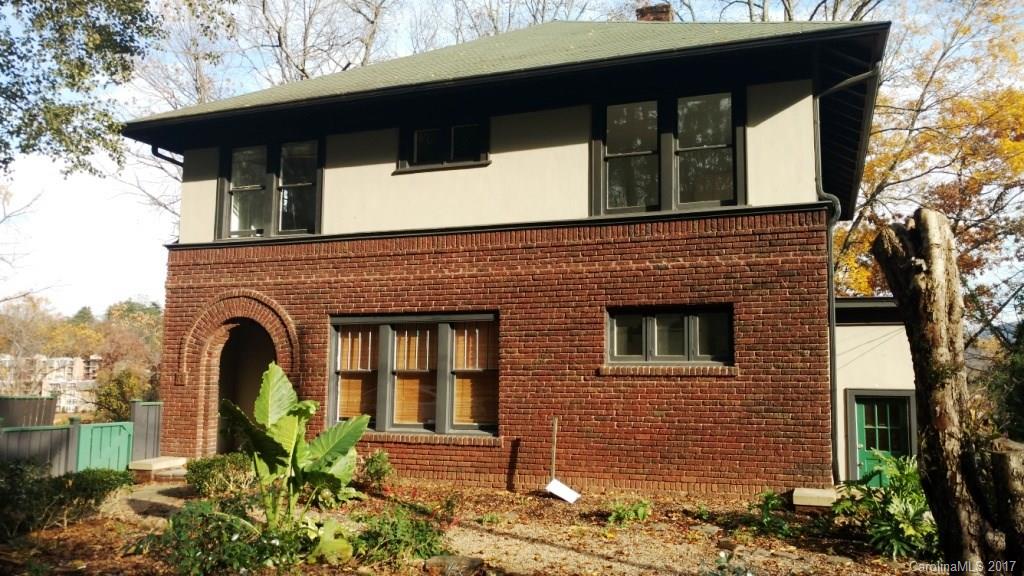 74 Saint Dunstans Circle Asheville NC 28803