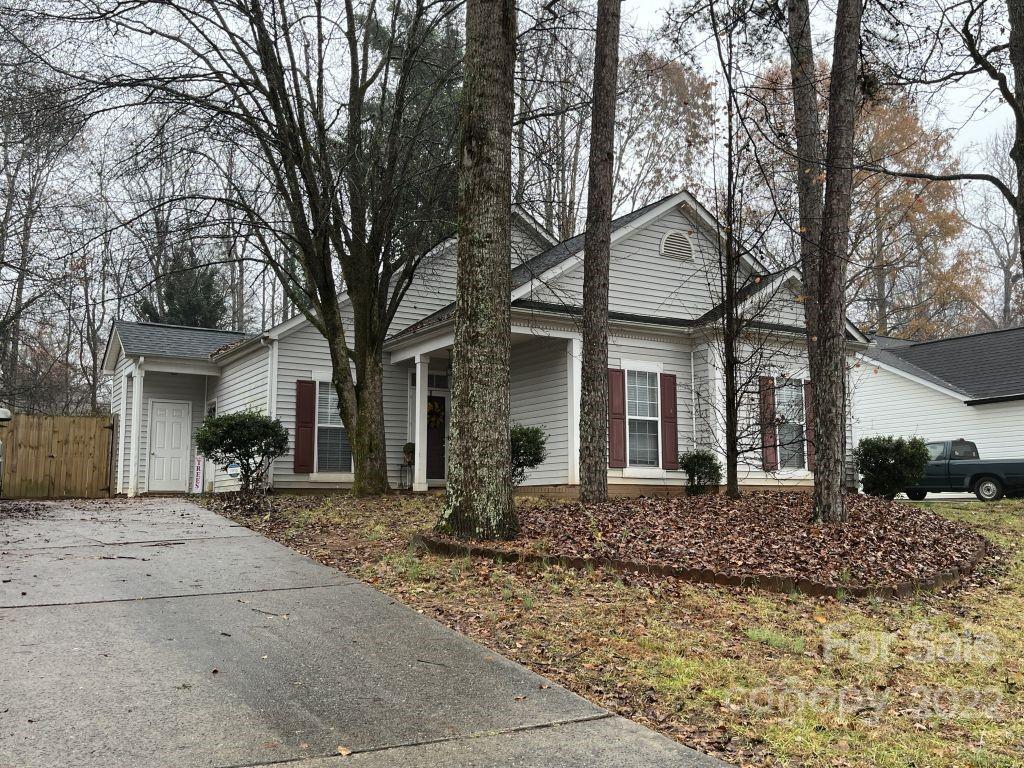 7813 Pence Pond Lane Charlotte NC 28227