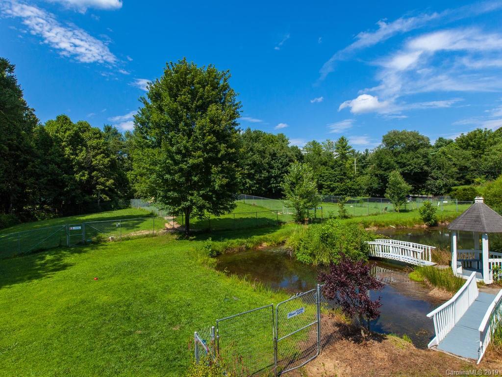 21 Redmond Drive Fletcher NC 28732