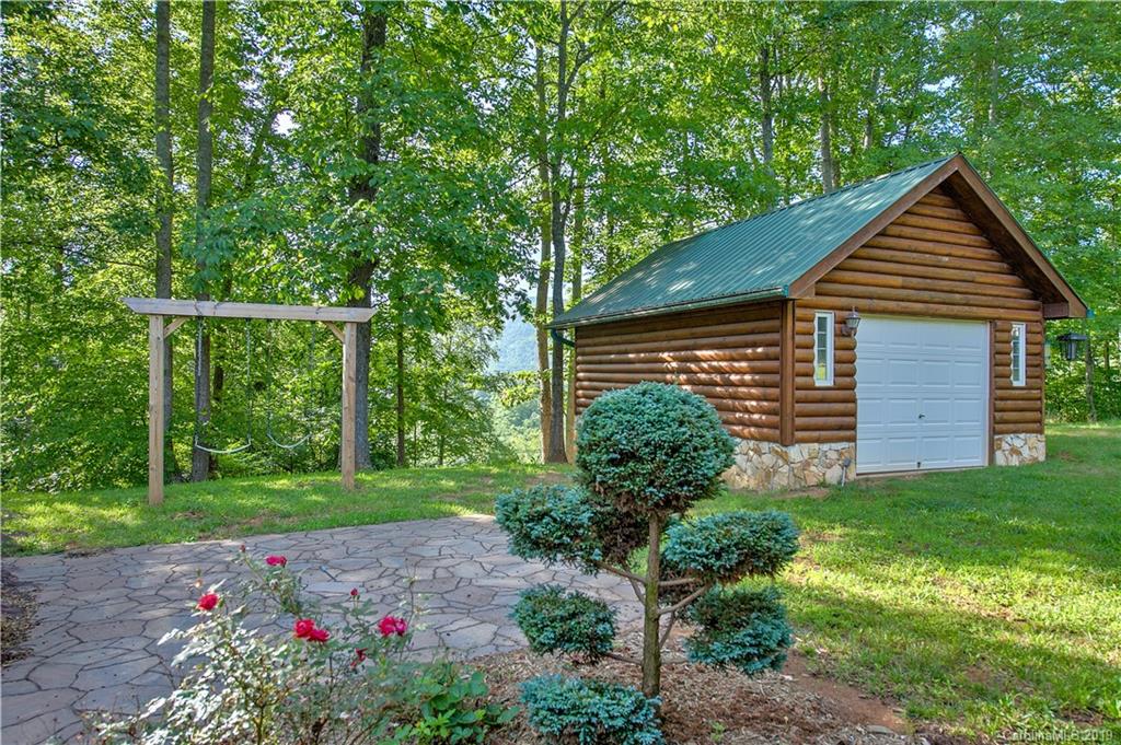 191 Red Bird Road Spruce Pine NC 28777