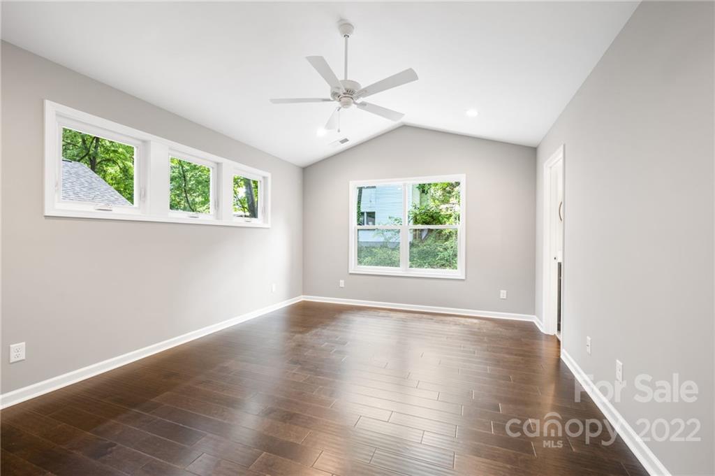 6 Beryl Court Asheville NC 28803