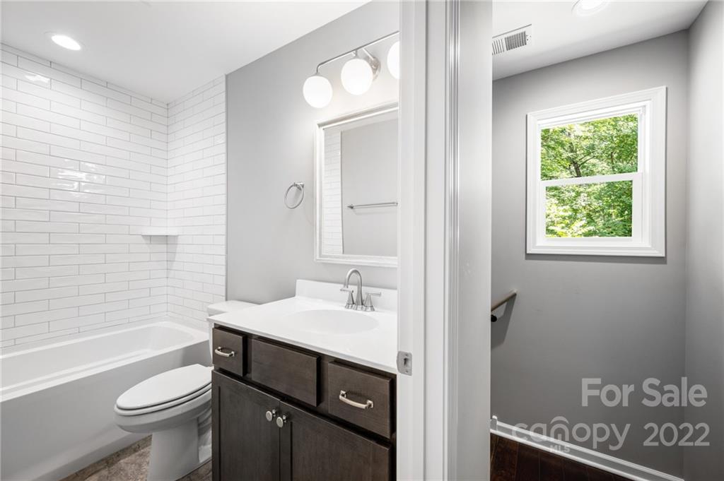 6 Beryl Court Asheville NC 28803