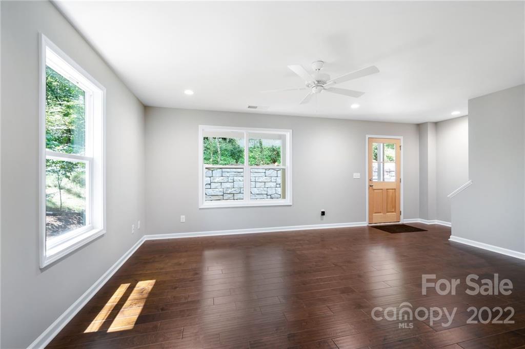 6 Beryl Court Asheville NC 28803