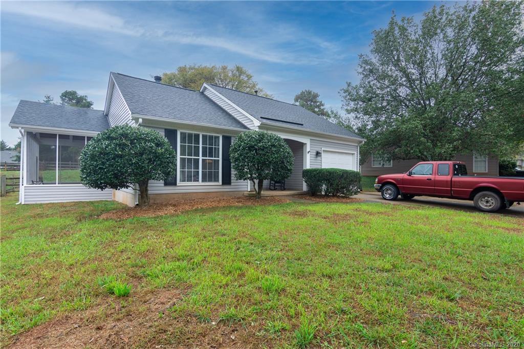13934 Dannemara Drive Pineville NC 28134