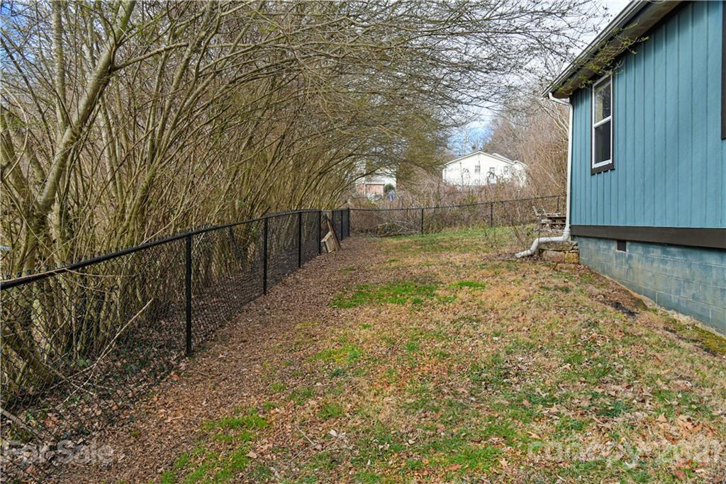 18 Short Shiloh Road Asheville NC 28803