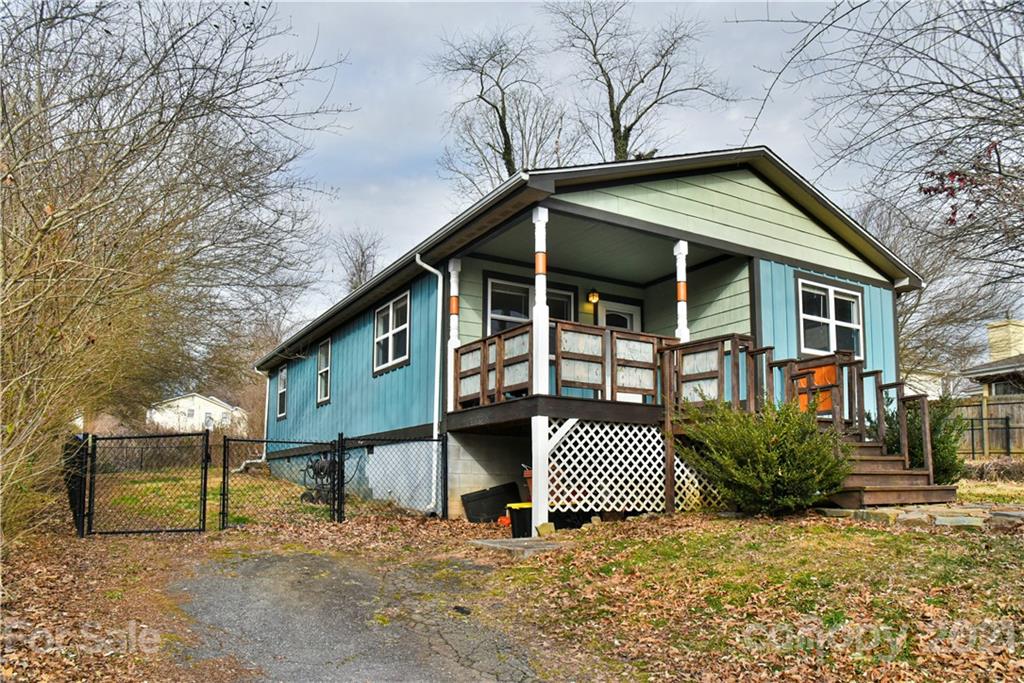 18 Short Shiloh Road Asheville NC 28803