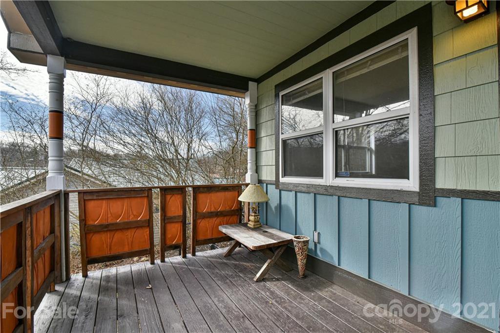 18 Short Shiloh Road Asheville NC 28803