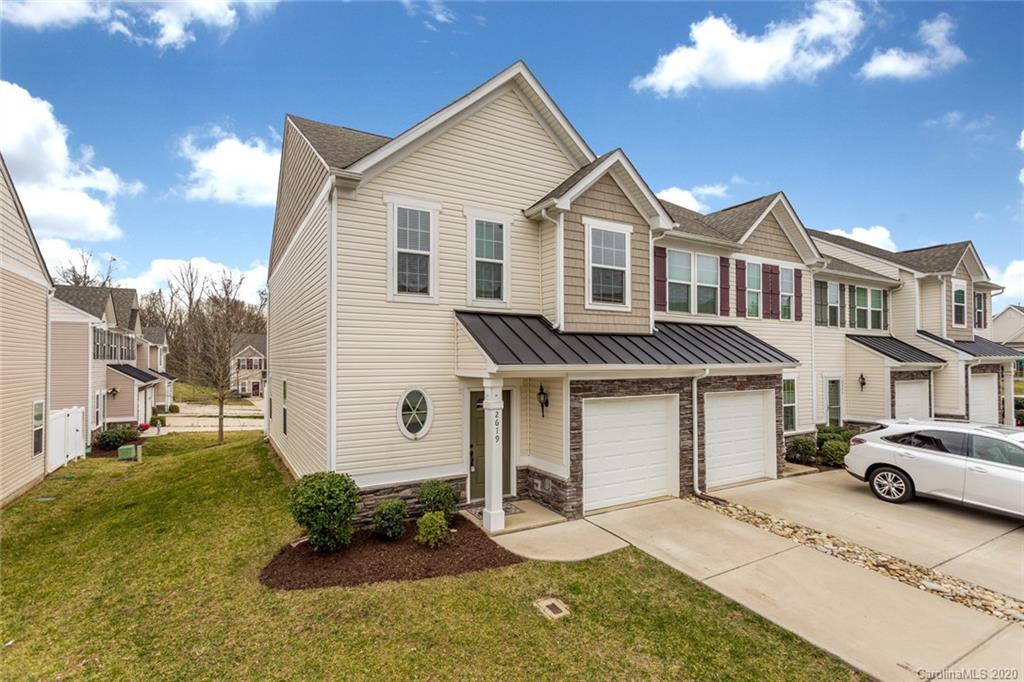 2619 Silverthorn Drive Charlotte NC 28273