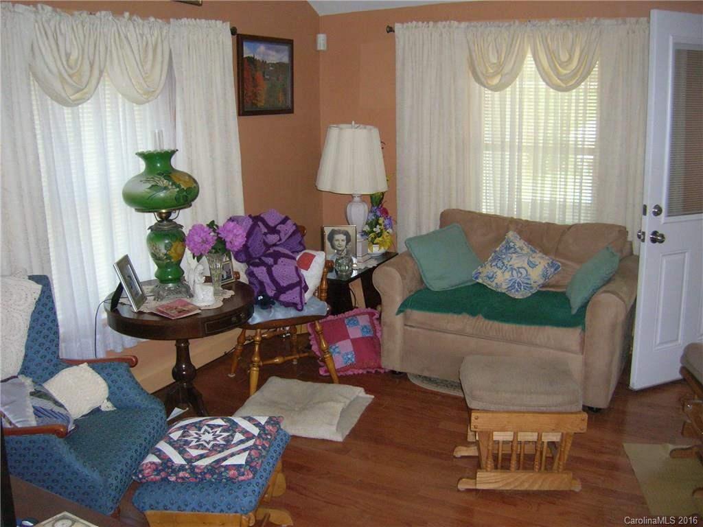 35 Galax Avenue Asheville NC 28806