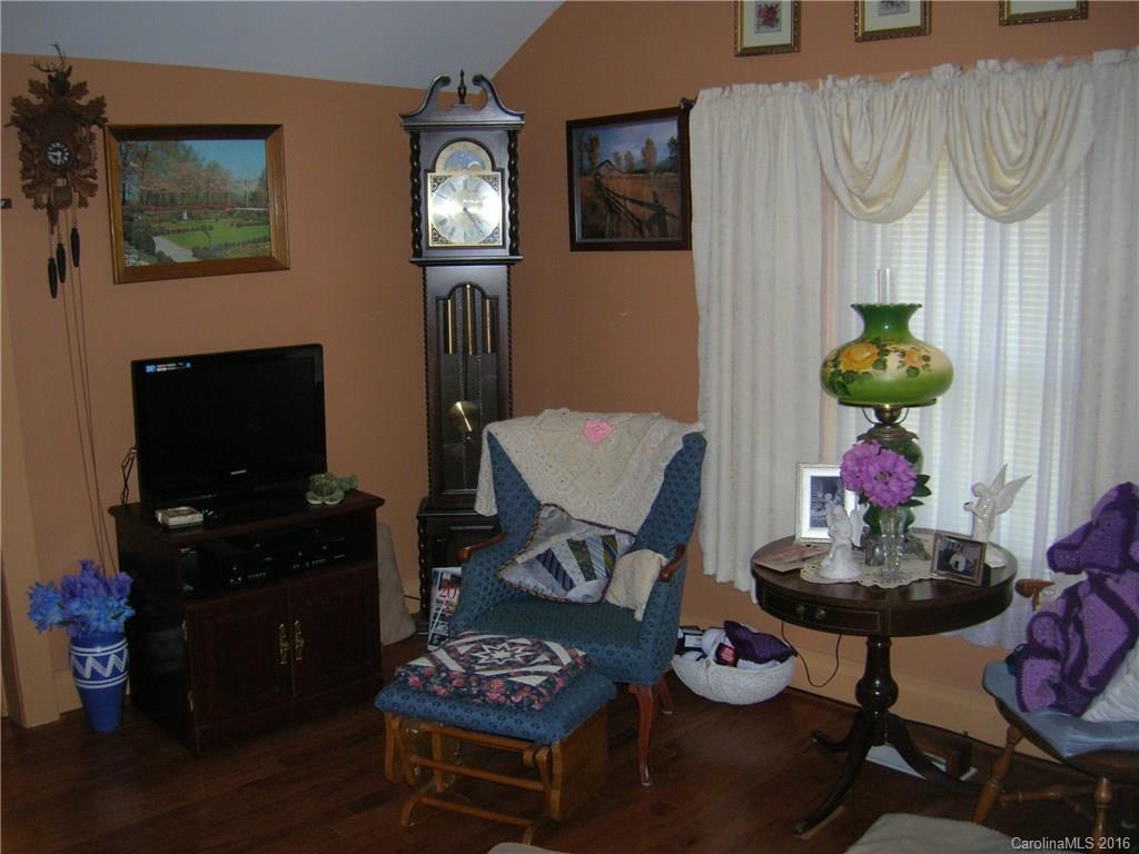 35 Galax Avenue Asheville NC 28806
