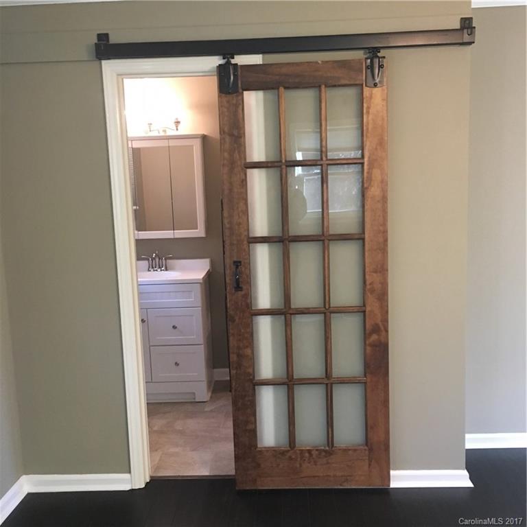 4 Glenway Drive Asheville NC 28804
