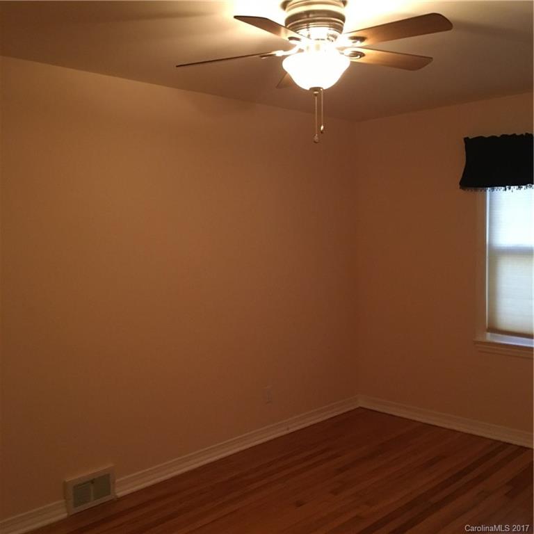 4 Glenway Drive Asheville NC 28804