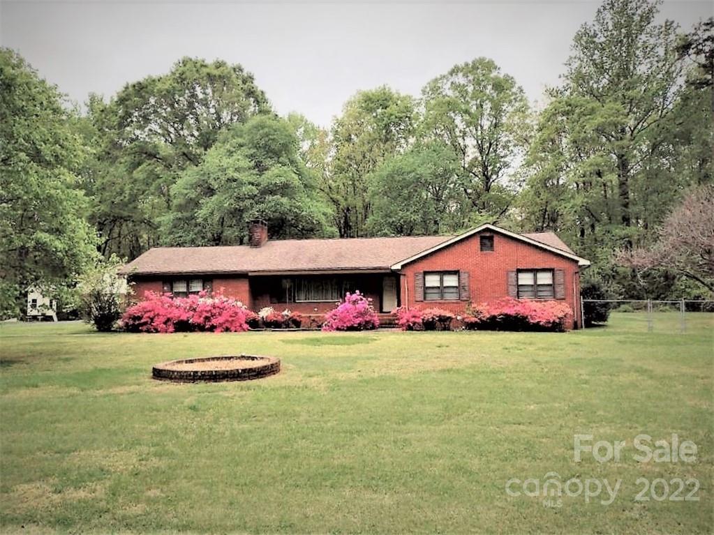 9535 Beatties Ford Road Huntersville NC 28078