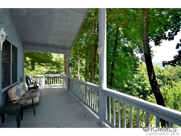 459 Leisure Lane Burnsville NC 28714