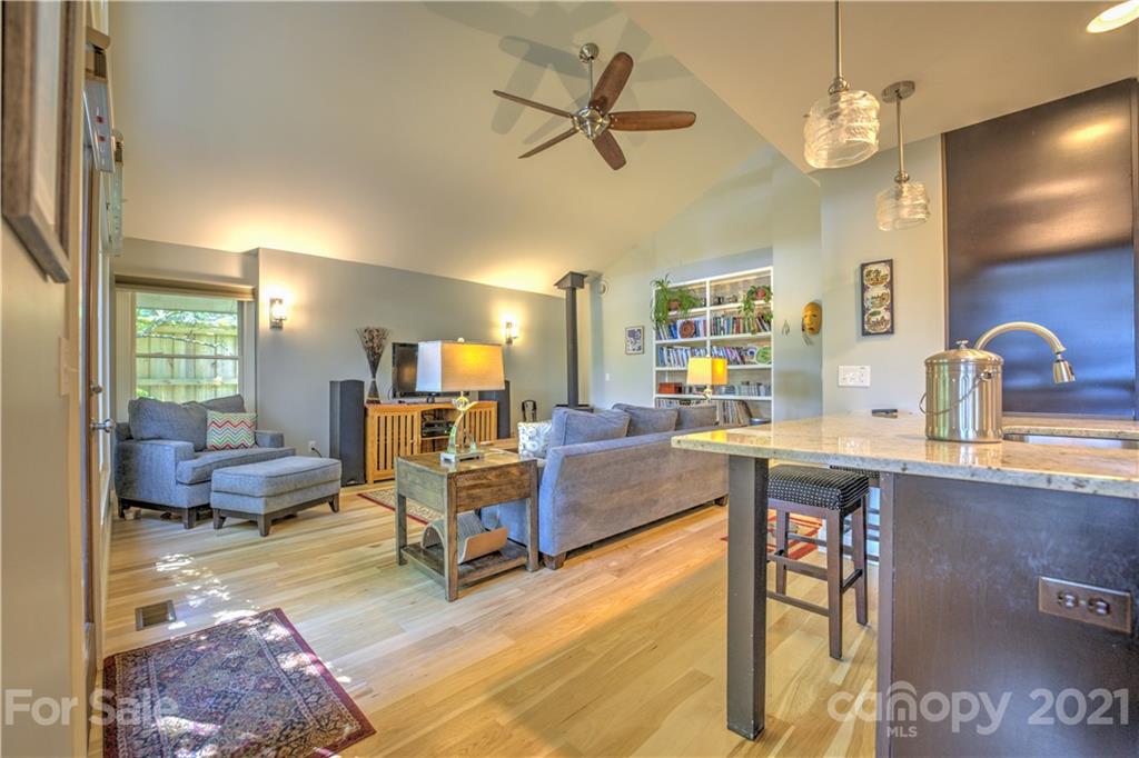 36 Vermont Court Asheville NC 28806
