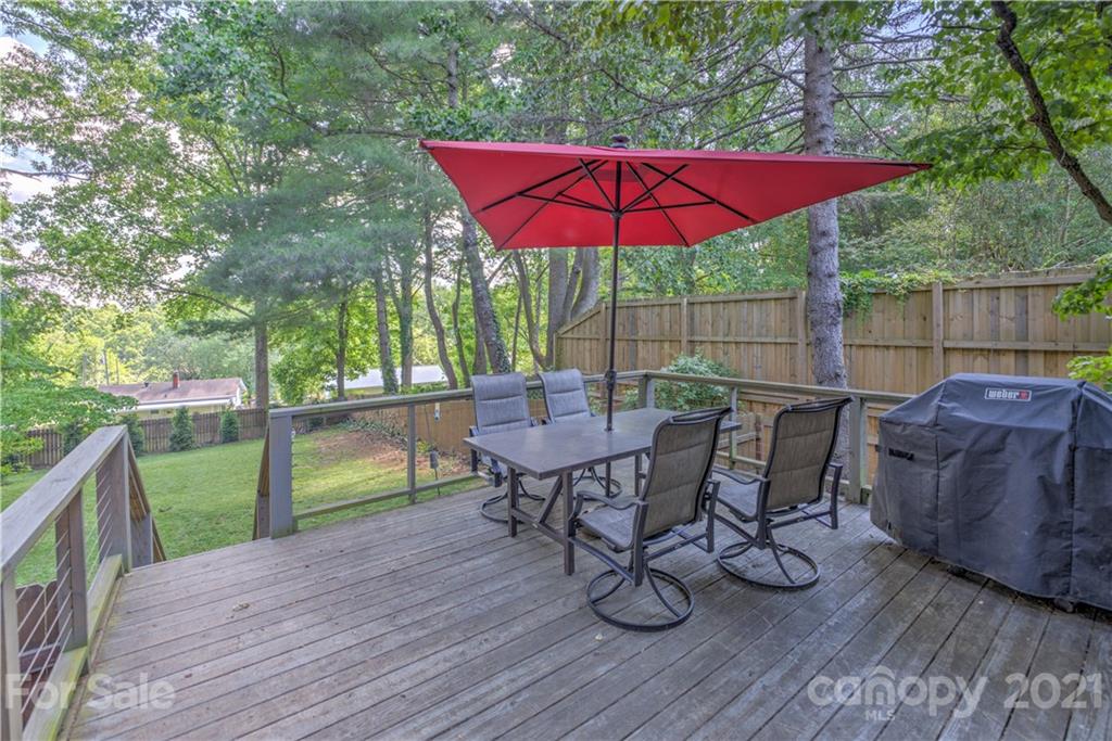 36 Vermont Court Asheville NC 28806