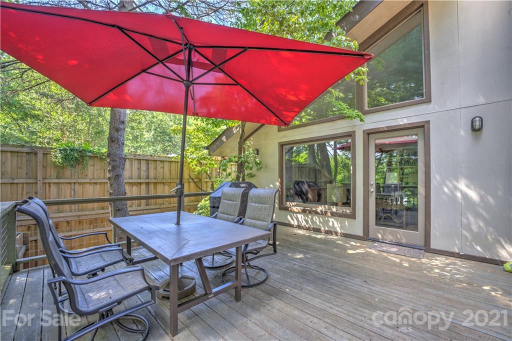 36 Vermont Court Asheville NC 28806