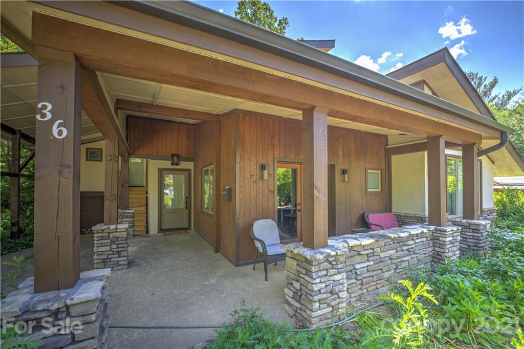 36 Vermont Court Asheville NC 28806