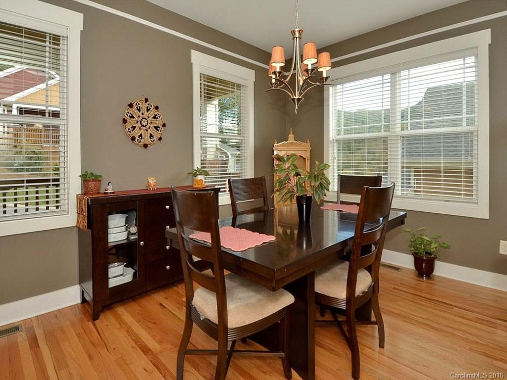 18 Byrdcliffe Lane Asheville NC 28805