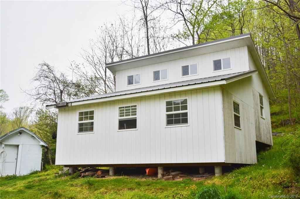 7300 Little Pine Road Marshall NC 28753