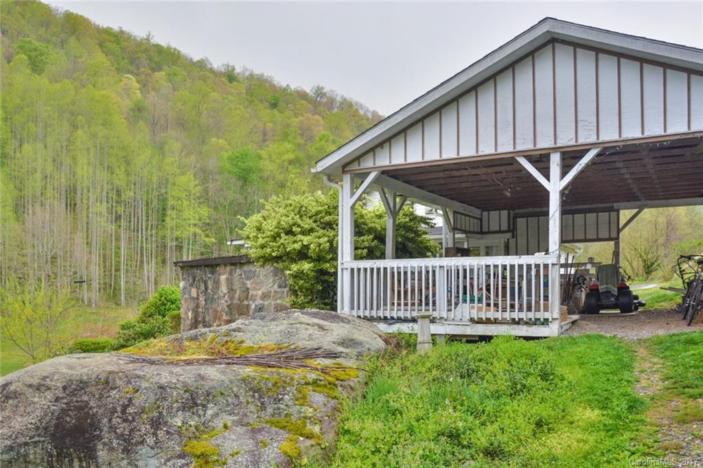7300 Little Pine Road Marshall NC 28753