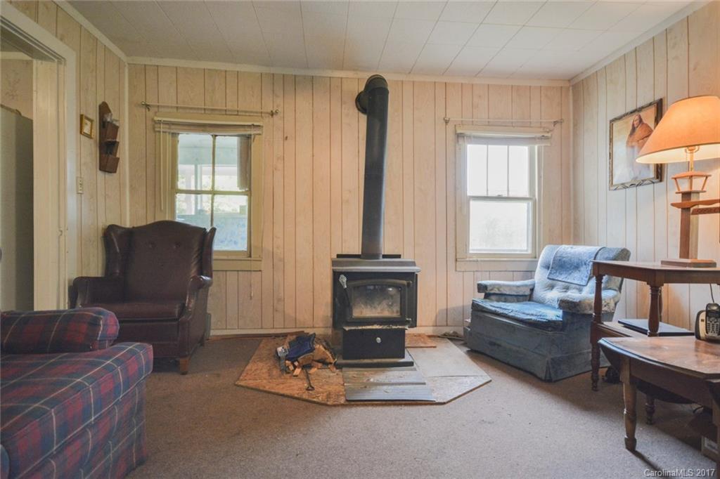 7300 Little Pine Road Marshall NC 28753