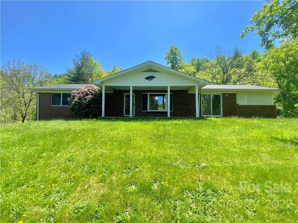 125 Rhinehart Drive Marshall NC 28753