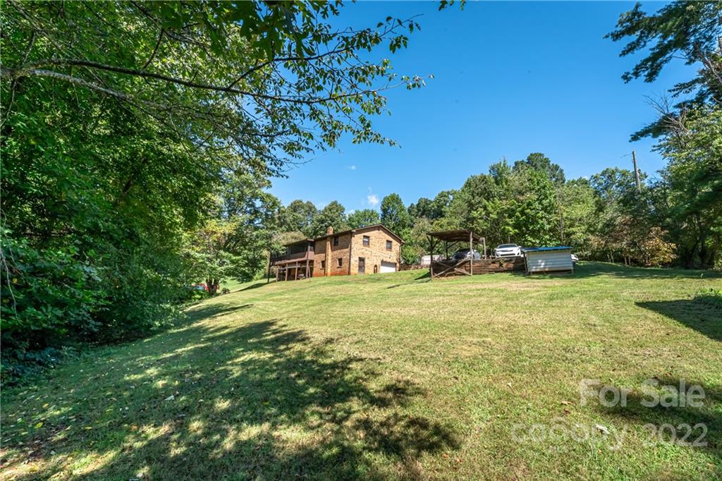 15 Gaddy Road Weaverville NC 28787