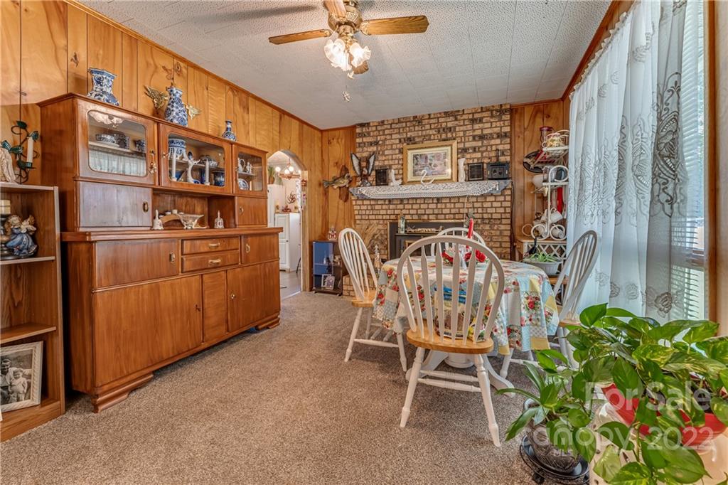 15 Gaddy Road Weaverville NC 28787