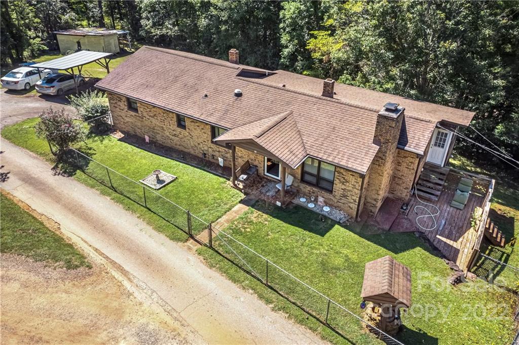 15 Gaddy Road Weaverville NC 28787