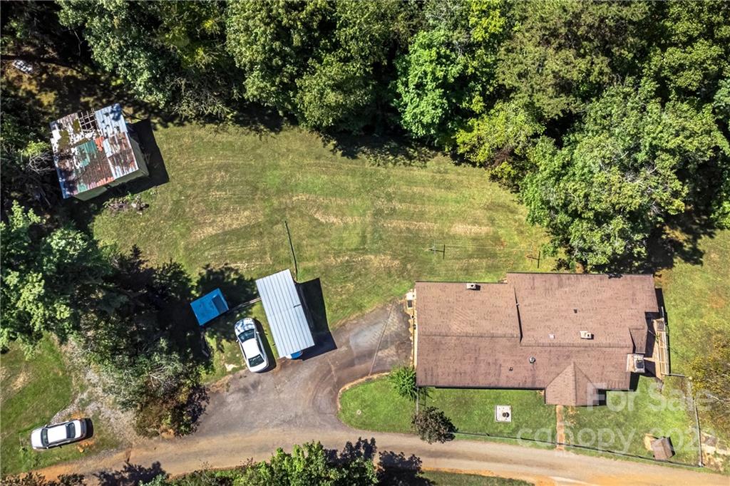15 Gaddy Road Weaverville NC 28787