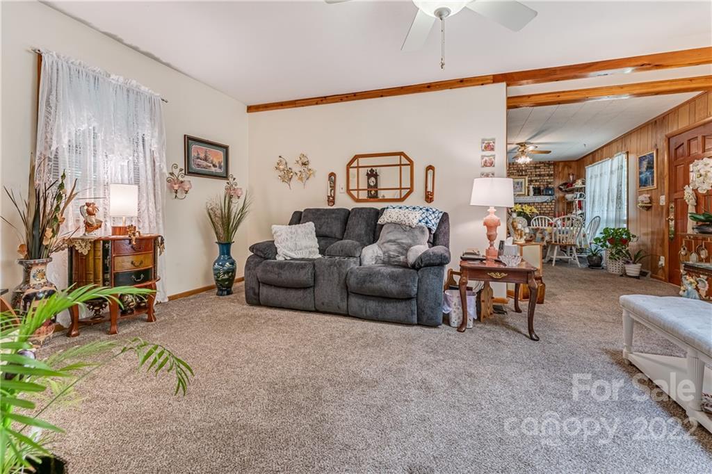 15 Gaddy Road Weaverville NC 28787