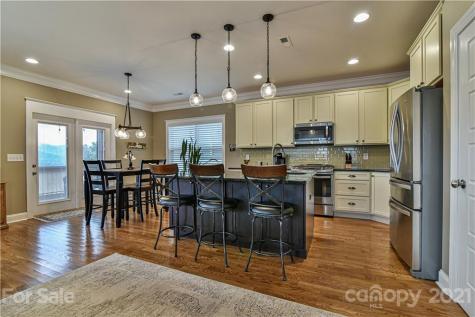 3 Leeds Lane Black Mountain NC 28711