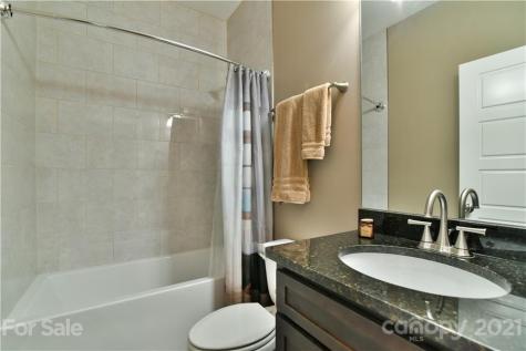 3 Leeds Lane Black Mountain NC 28711