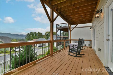 3 Leeds Lane Black Mountain NC 28711