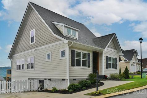 3 Leeds Lane Black Mountain NC 28711
