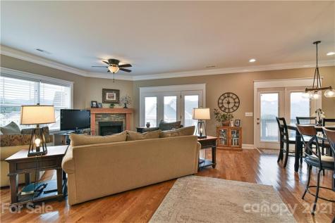 3 Leeds Lane Black Mountain NC 28711