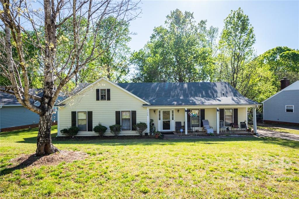 7228 Walterboro Road Charlotte NC 28227