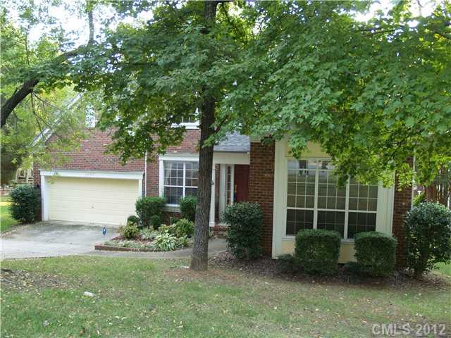 6908 Buckspring Lane Charlotte NC 28269