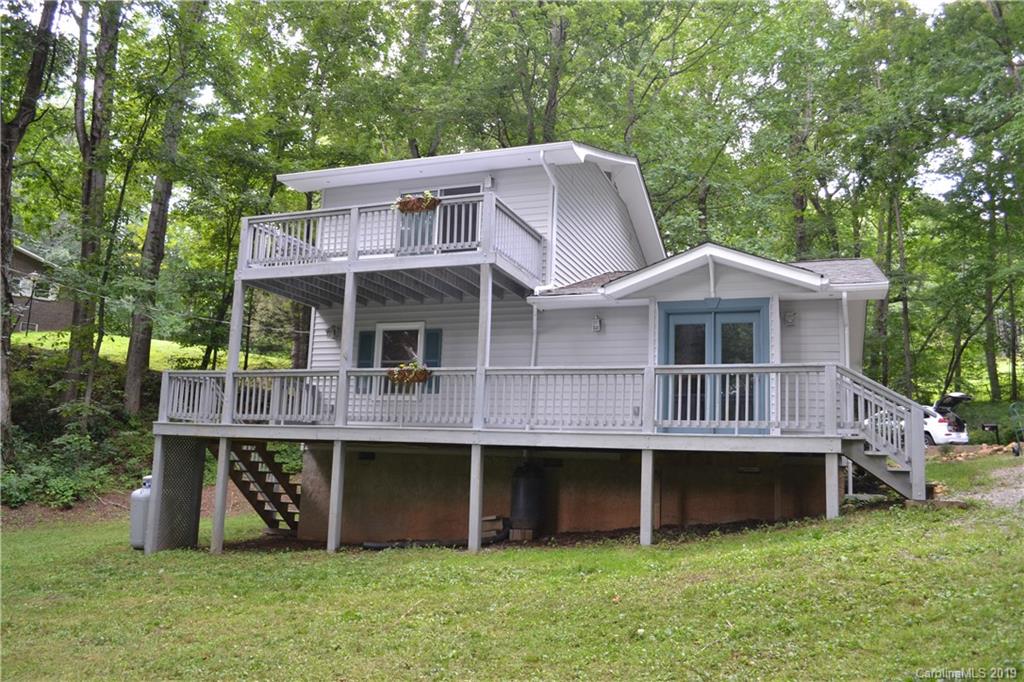 135 Fairview Heights Waynesville NC 28786