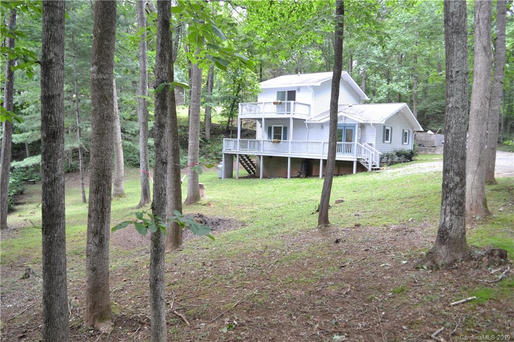 135 Fairview Heights Waynesville NC 28786
