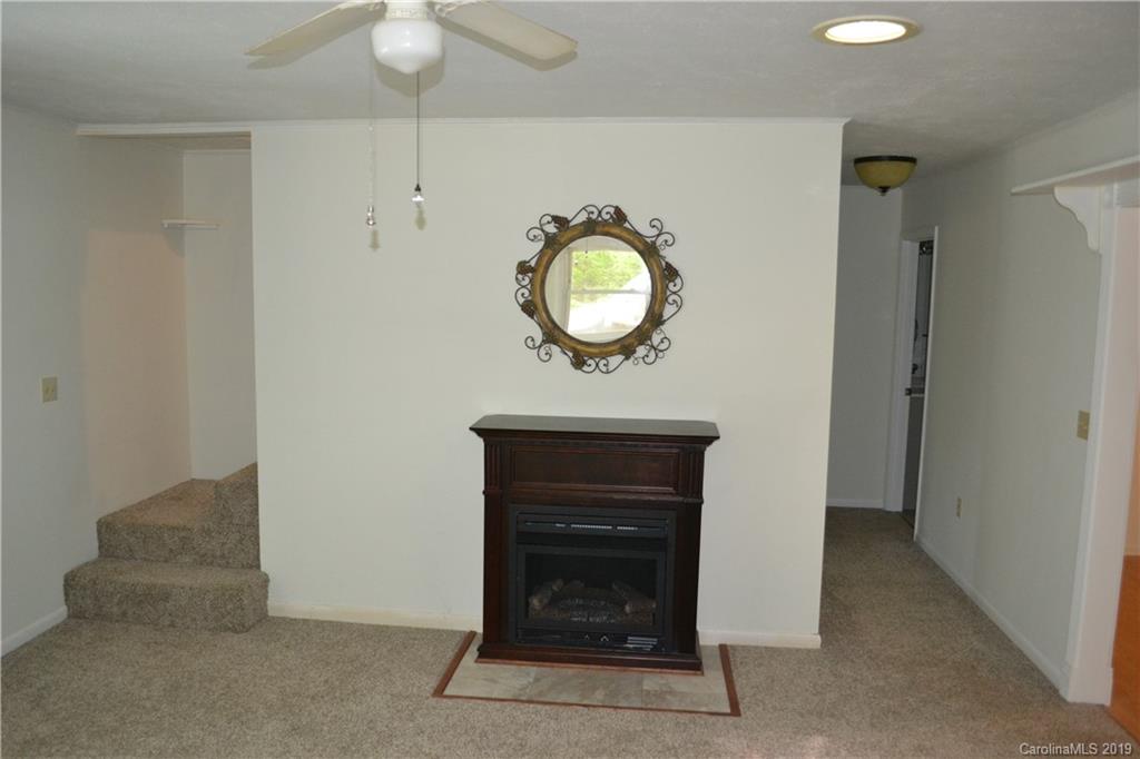 135 Fairview Heights Waynesville NC 28786