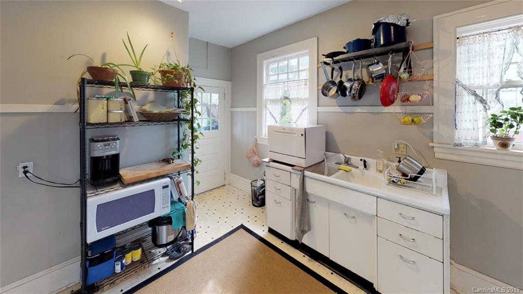 111 Annandale Avenue Asheville NC 28801