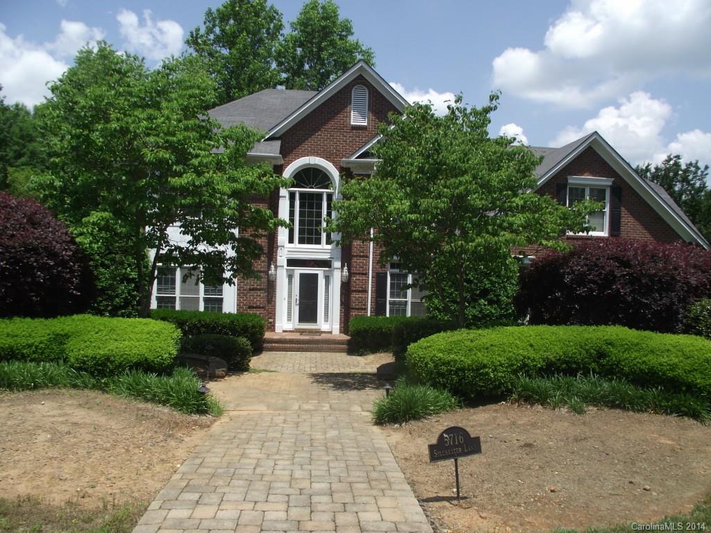5716 Silchester Lane Charlotte NC 28215